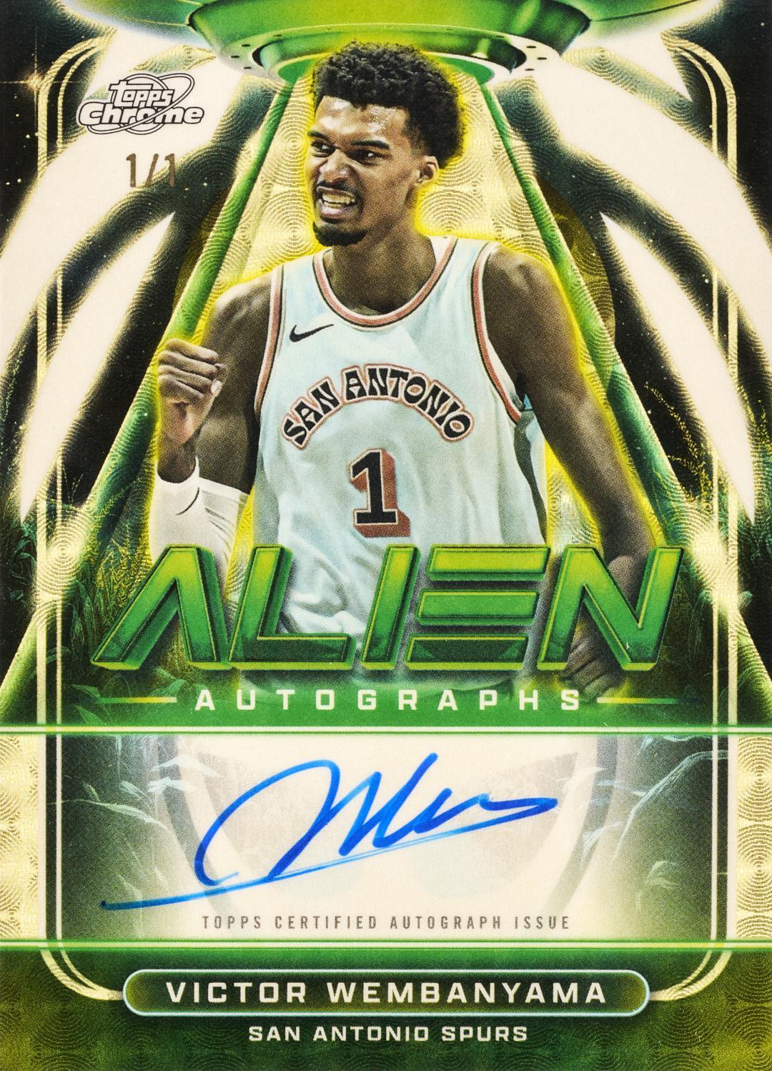2025/26 Topps Cosmic Chrome Basketball Hobby Box