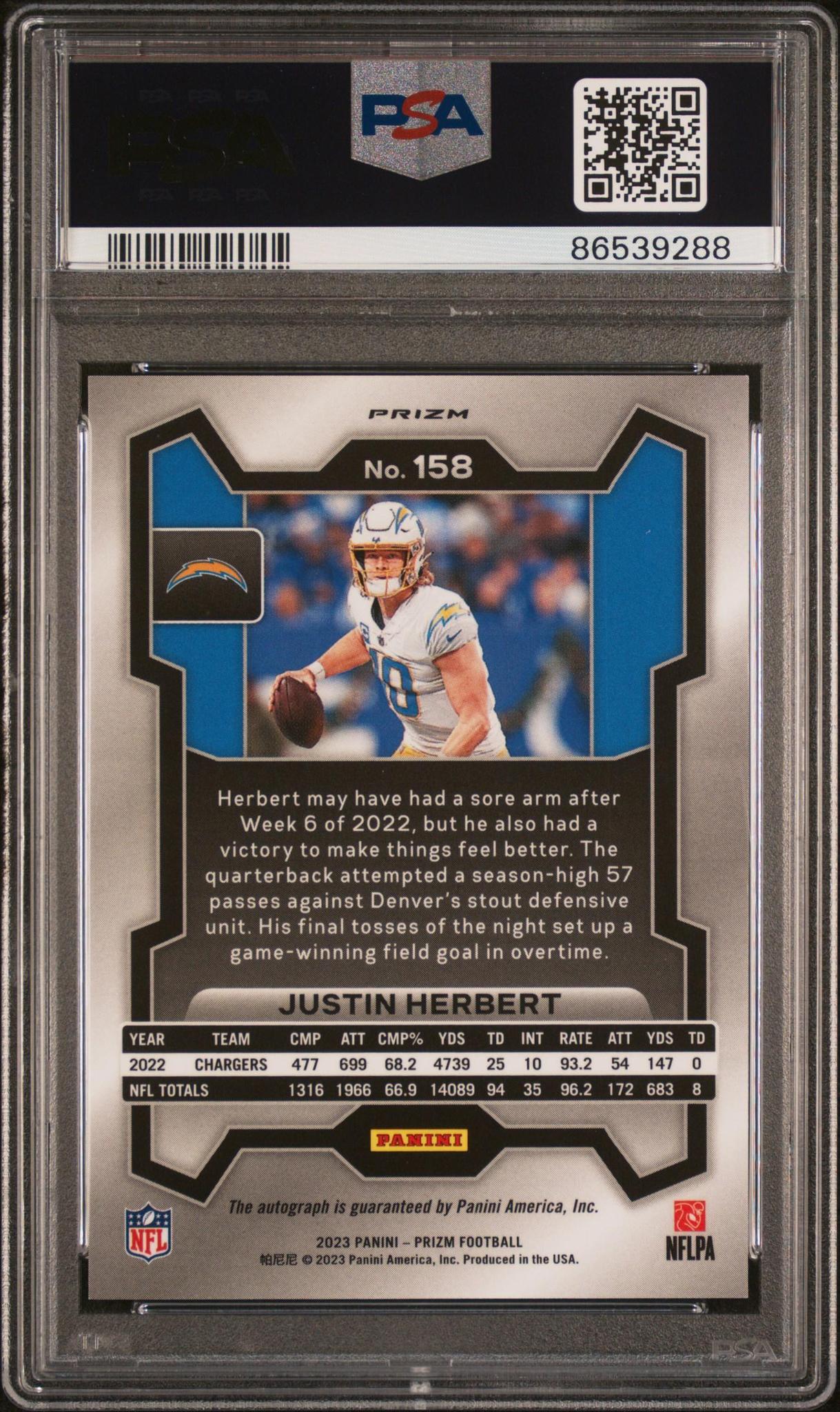2023 PANINI PRIZM 158 JUSTIN HERBERT AUTOGRAPH PSA 10