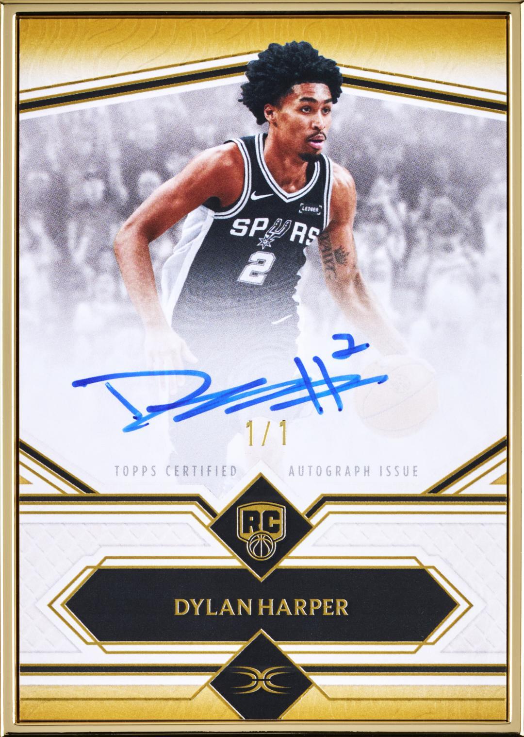 2025/26 Topps Definitive Basketball Hobby Box