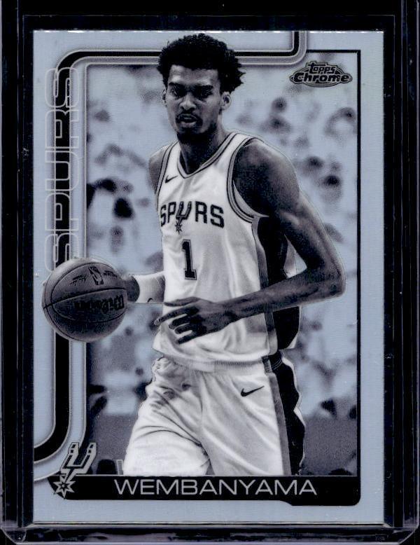 2025-26 Topps Chrome #221 Victor Wembanyama Negative Refractor